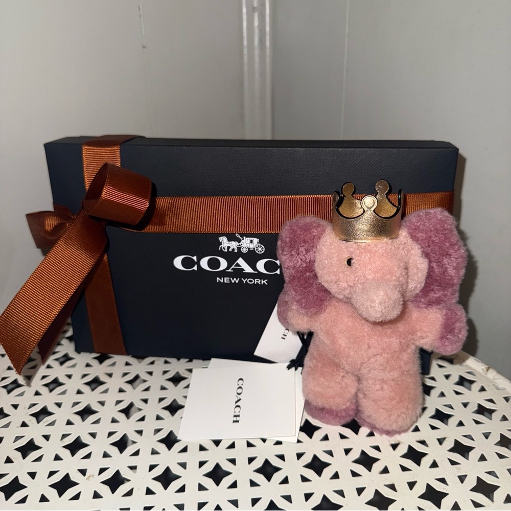 NEW Coach Pink Elephant Ellie With Gold Crown Shoe Charm In Shearling